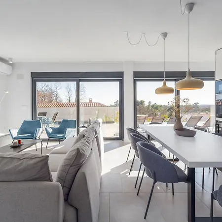 Coral Sky Villa Krnica